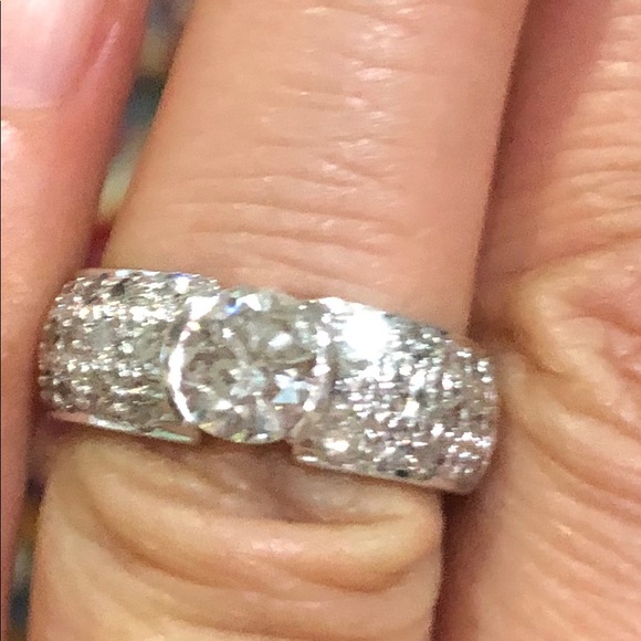 Sold!! Stunning g diamond ring! Over 1.5 Ct diamond in 14k gold - Picture 5 of 15